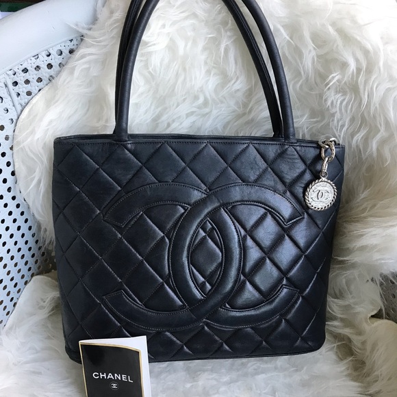 CHANEL Handbags - Authentic CHANEL Medallion Lambskin tote